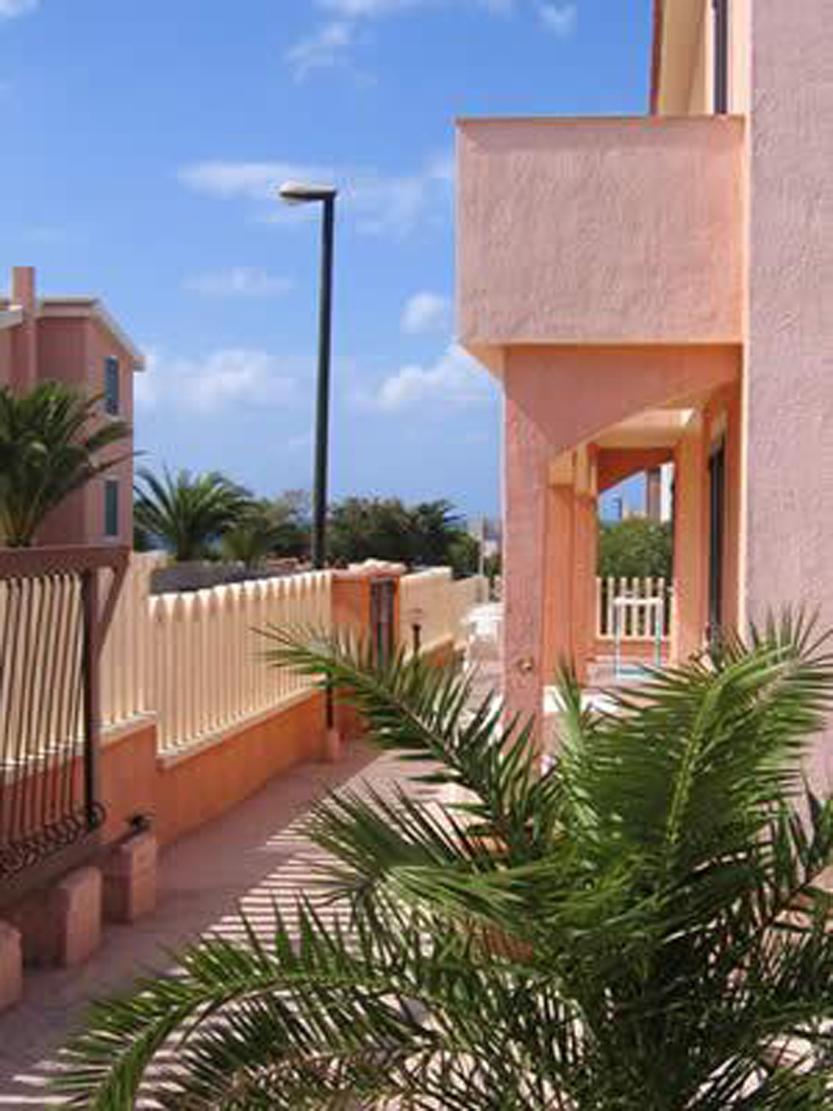 Aparthotel Residenza Sul Mare Valledoria  Exterior foto