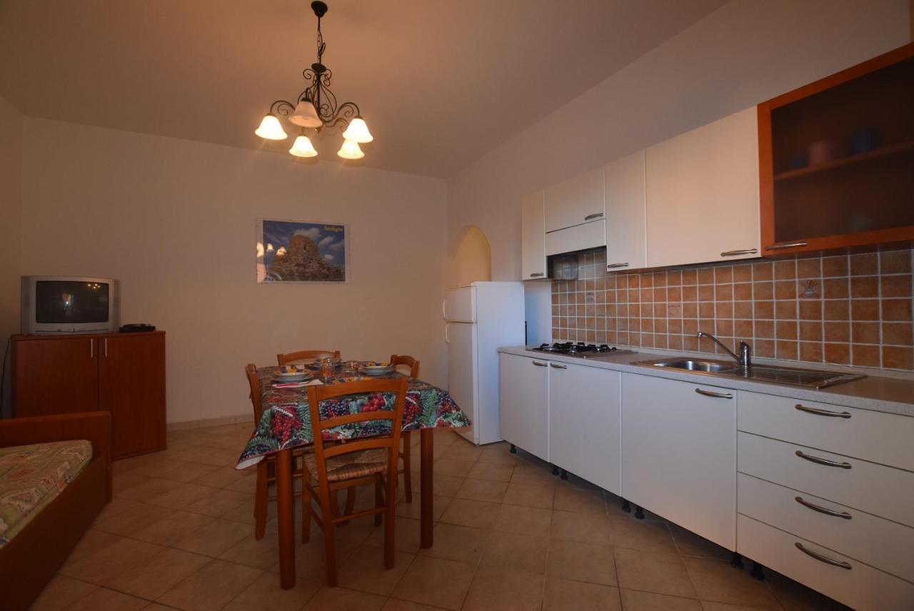 Aparthotel Residenza Sul Mare Valledoria  Exterior foto